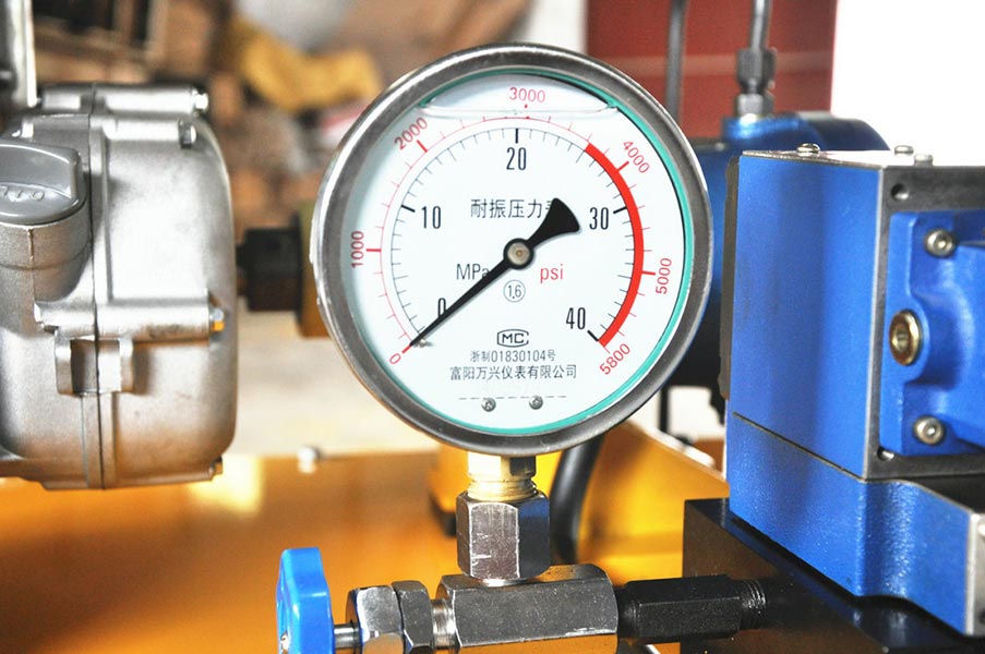 本田汽油機(jī)，野外作業(yè)機(jī)動(dòng)泵液壓站